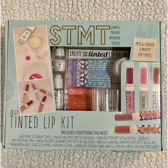 BNIB STMT DIY Tinted Lip Kit by Horizon Group - Picture 12 of 14